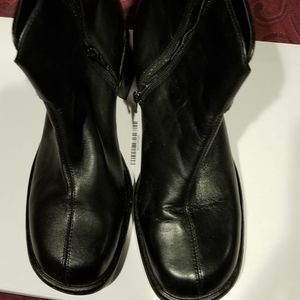 Black Ipanema Faux Leather Upper boots